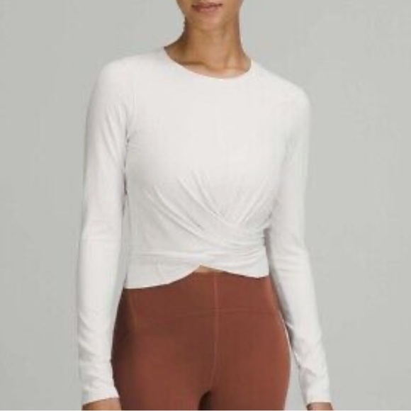 Lululemon top - Picture 1 of 5